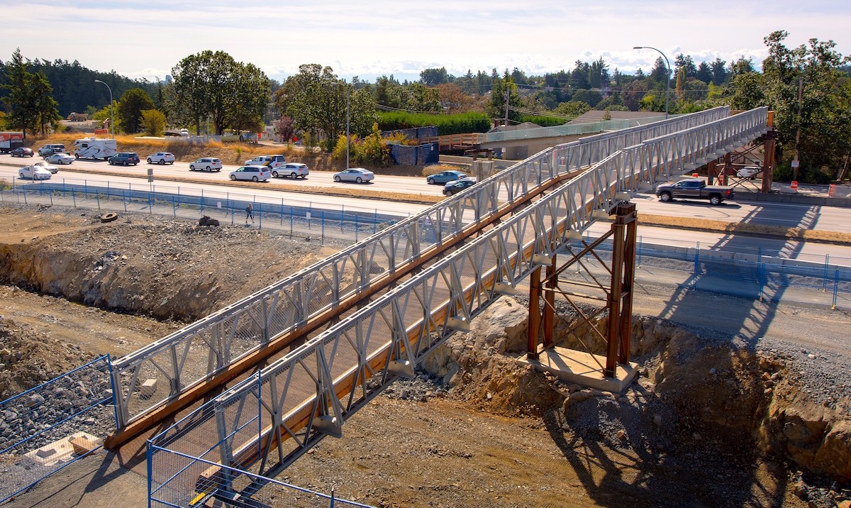 Rental bridge part of BC MOTI's Saanich Interchange Project Algonquin