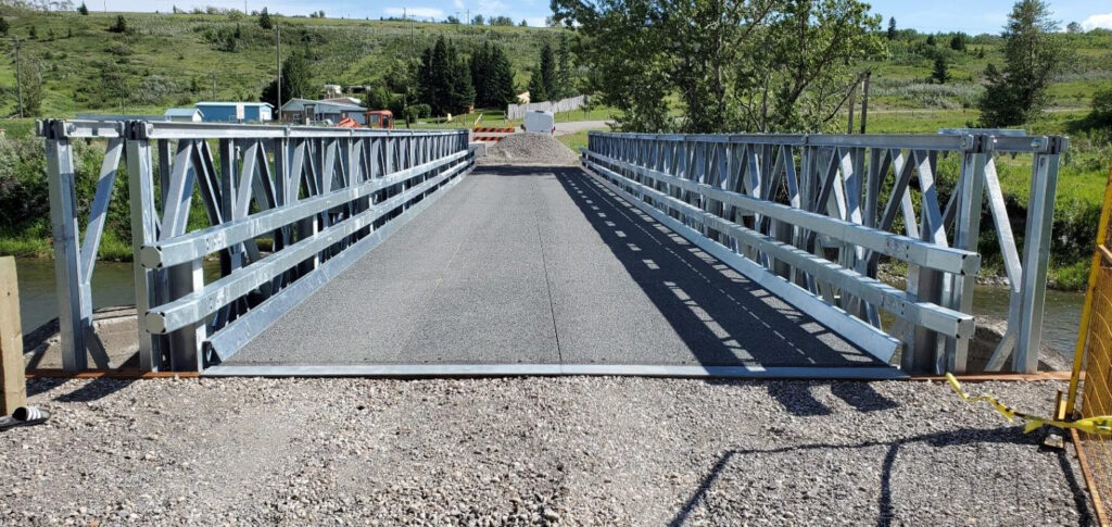 End view of Bailey-Bridge-style Modular Bridge system