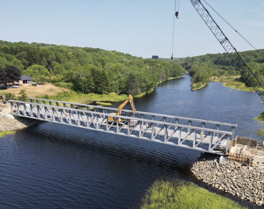 Gallery 3 modular bolted truss bridge