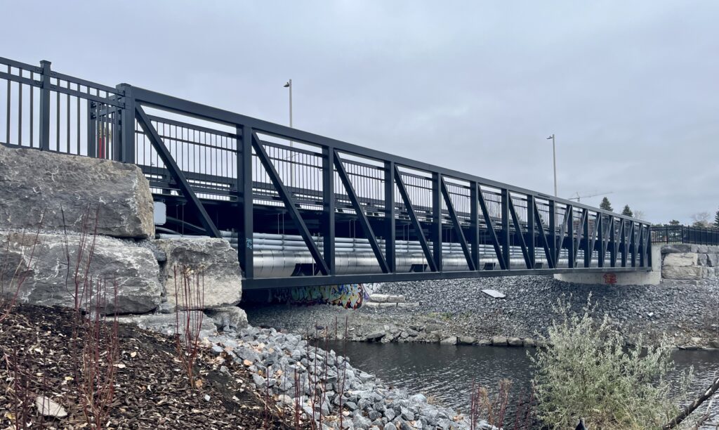 Wide view of pedestrian utility bridge