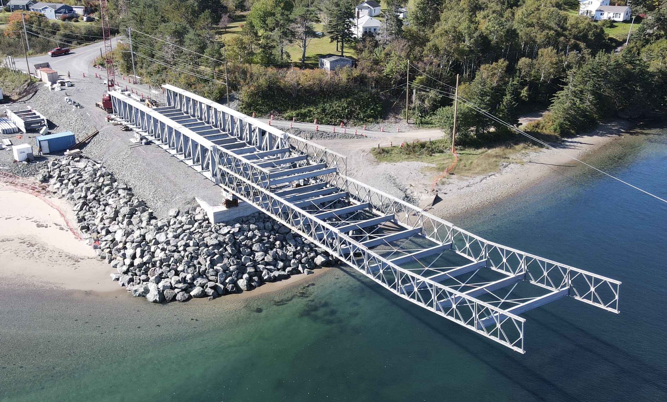 T1000 Modular Bolted Truss Bridge cantilever launched across a waterway