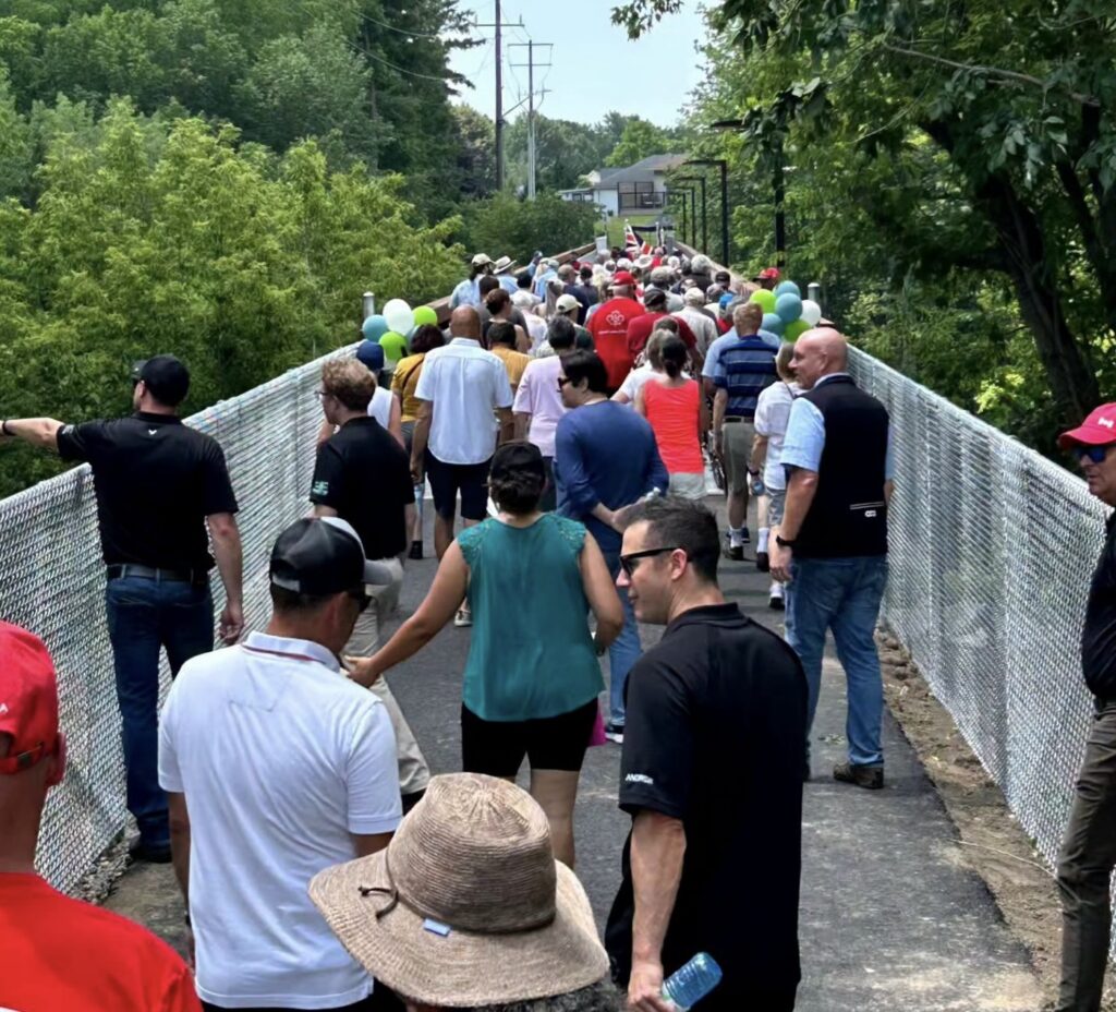 View of prefabricated pedestrian bridge official opening